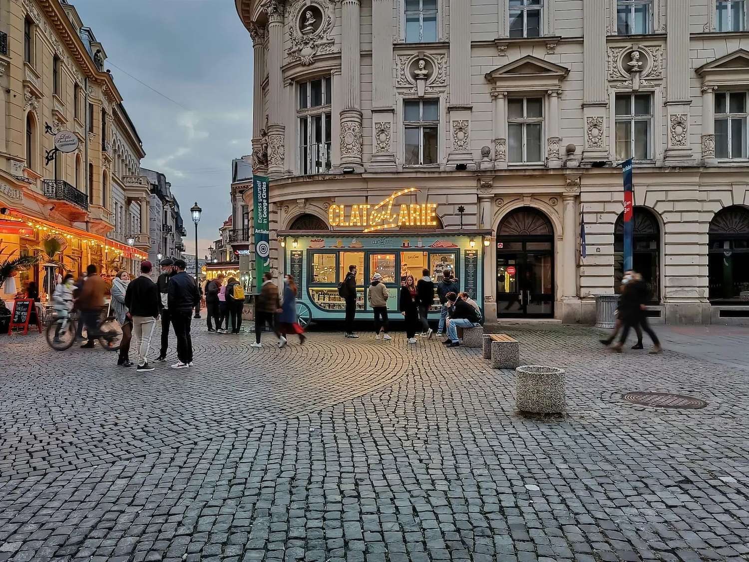 La vie étudiante à Bucarest : à quoi ça ressemble vraiment